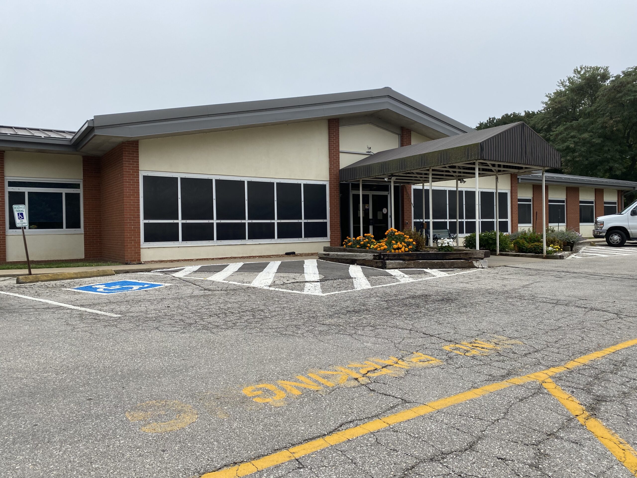 LiveWell Douglas County, Lawrence tenants rights organization seeking survey feedback from local renters | News, Sports, Jobs - Lawrence Journal-World: news, information, headlines and events in Lawrence, Kansas - Vimarsana News